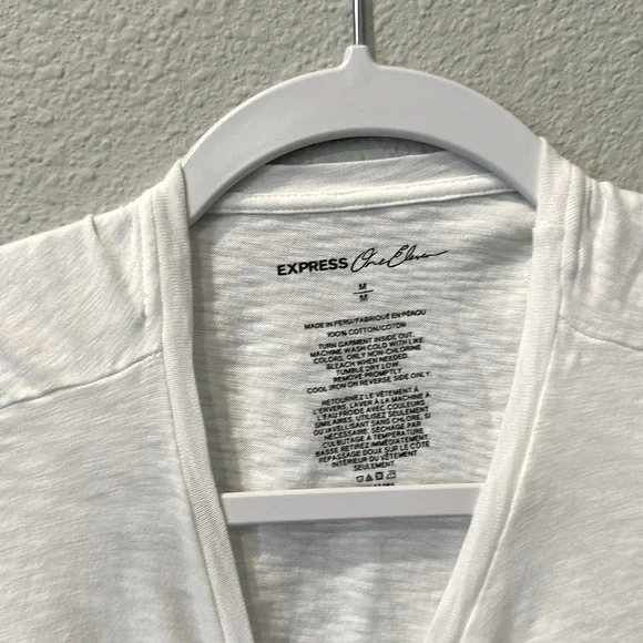 Express VISIONARY Tee - Picture 2 of 2